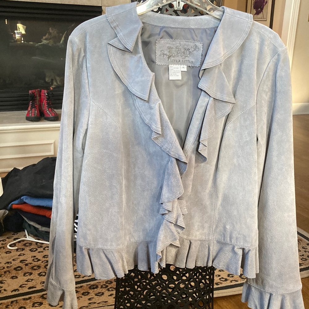 NWOT LAL Live A Little women’s grey lined suede waist length jacket XLARGE